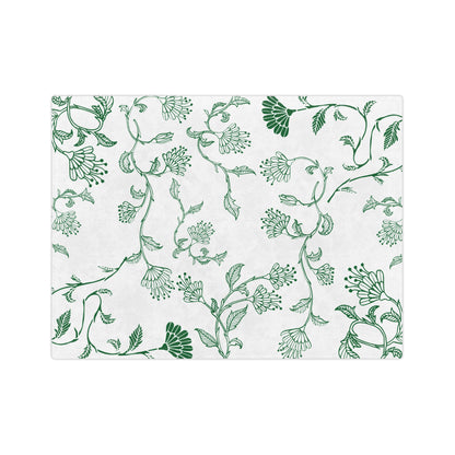 Botanical Print Velveteen Microfiber Blanket – Cozy Home Decor, Gifts for Friends, Floral Throw Blanket, Green and White